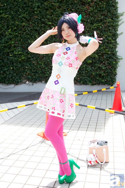 一边摩拜一边滴滴,哈啰出行抢滩网约车后能否将ofo收入囊中?|开云体育下载(图1) 开云体育app下载